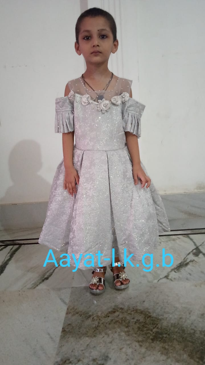  FANCY DRESS COMPETITION-LKG-B